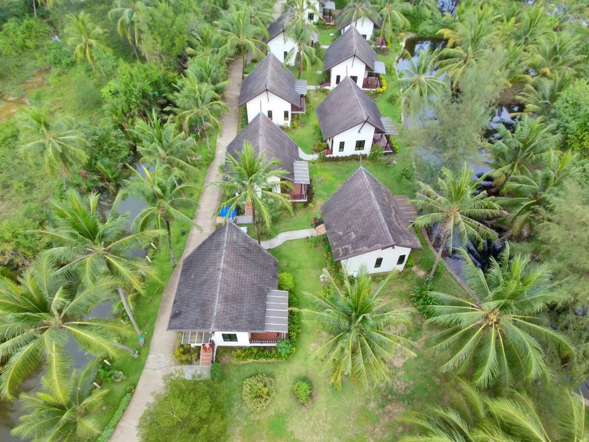 Khaolak Blue Lagoon Resort - Sha Extra Plus Khao Lak Dış mekan fotoğraf